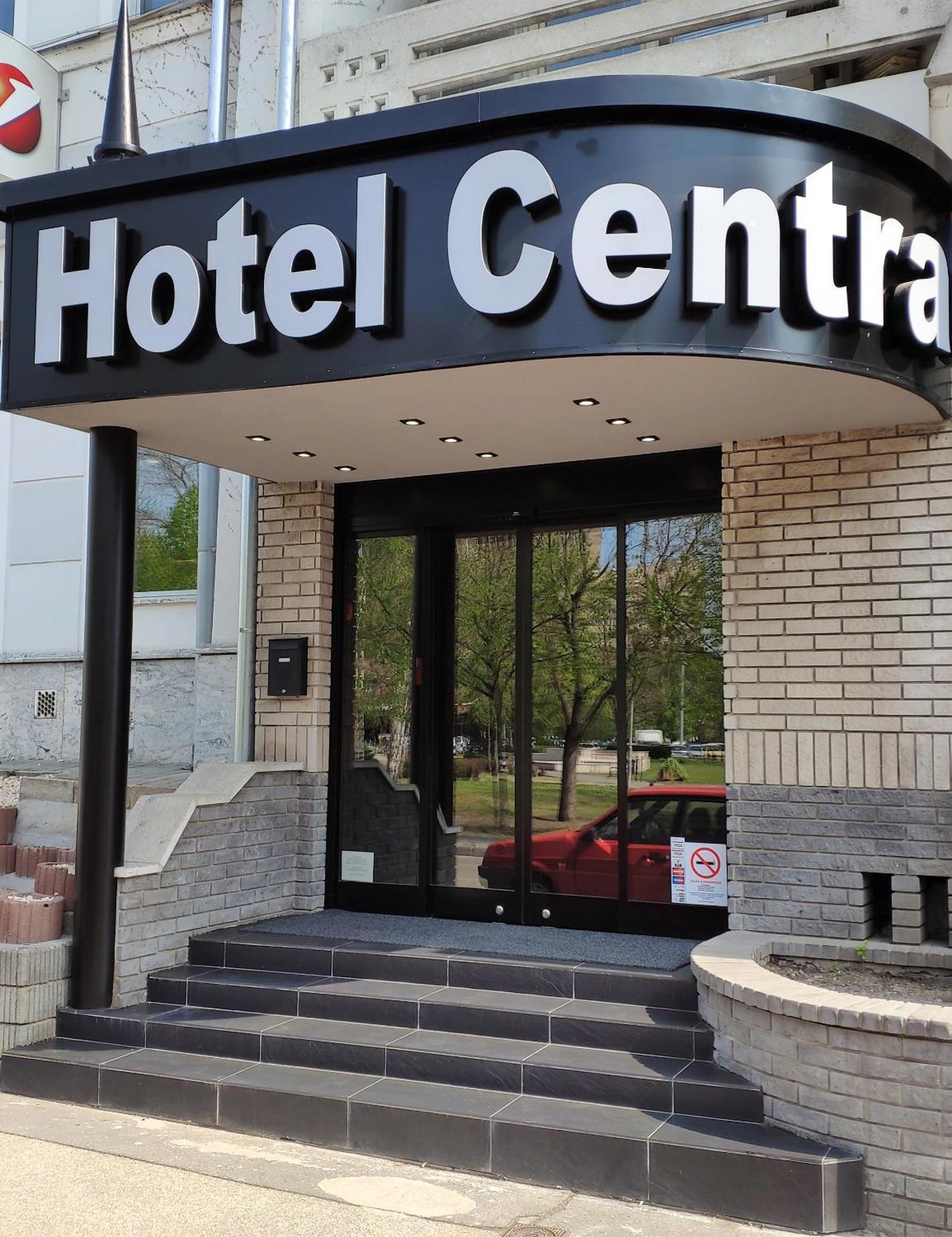 Hotel Central Kecskemet Exterior photo